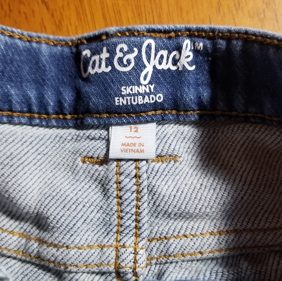 Cat and Jack Girl's Skinny Jeans - Picture 2 of 2